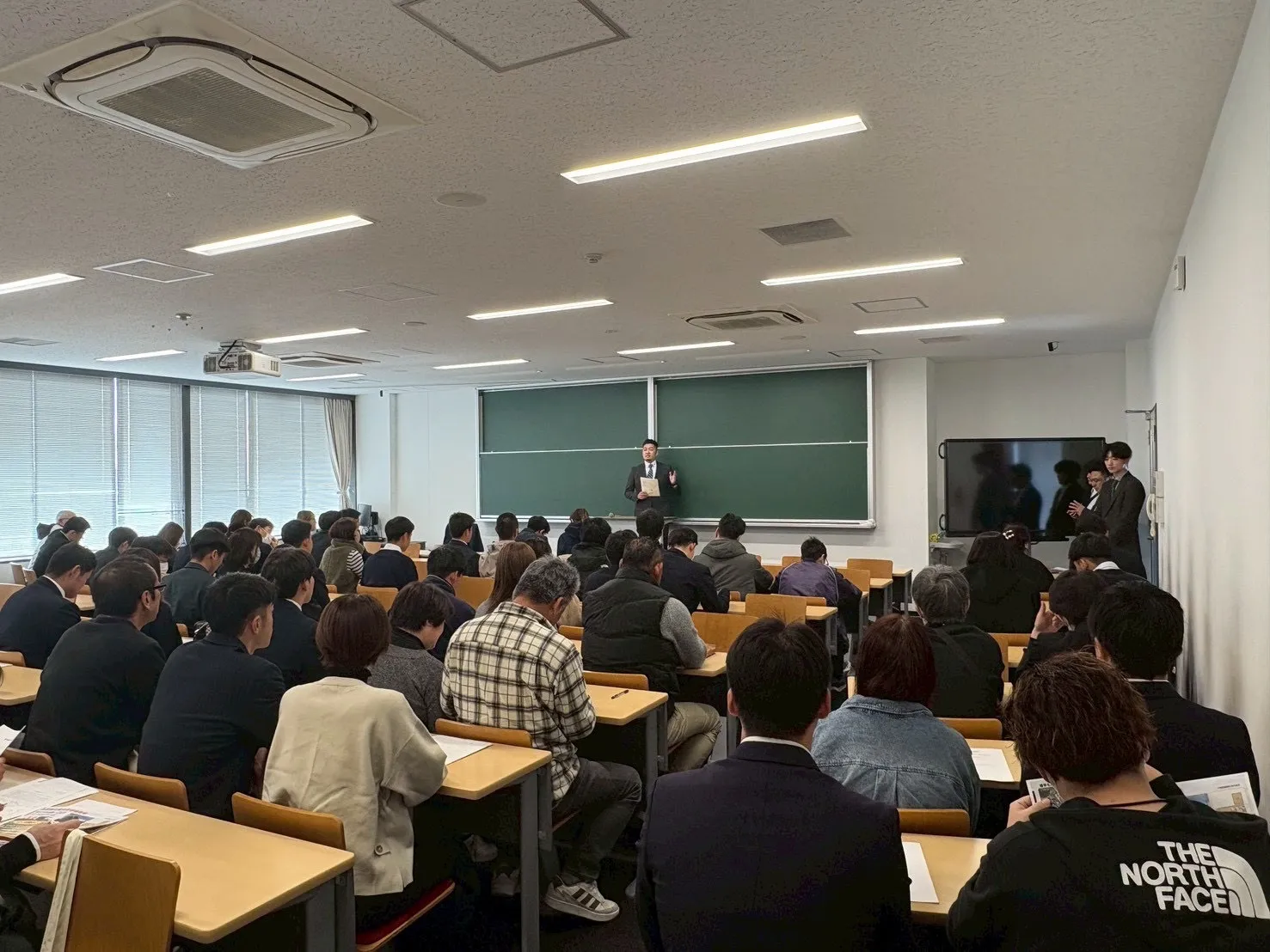 久留米工業大学⚾室内練習場の説明会